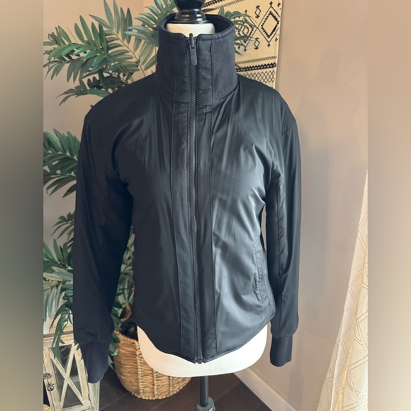 Lululemon Forever Warm Reversible Jacket - Picture 4 of 16